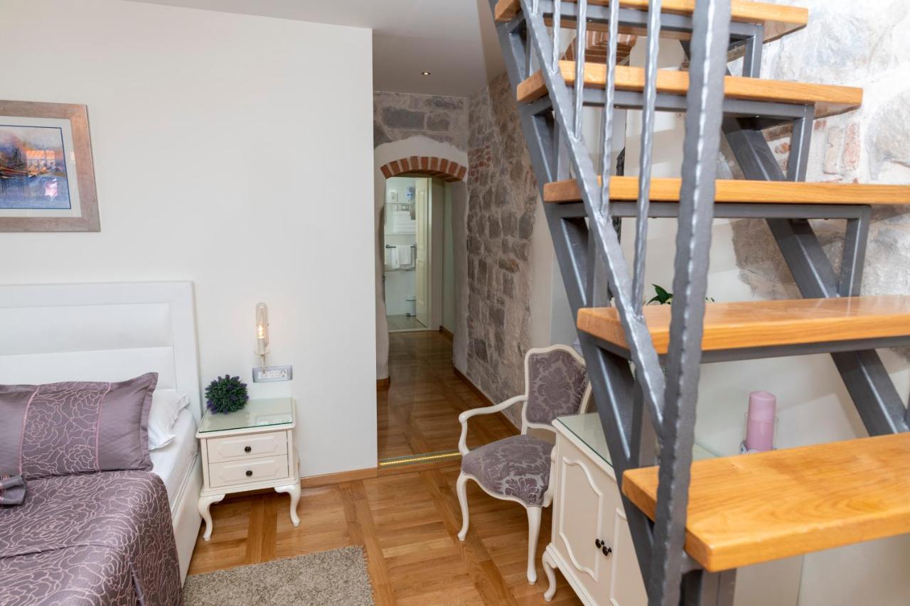 Gothic Palace Heritage Guest house Split