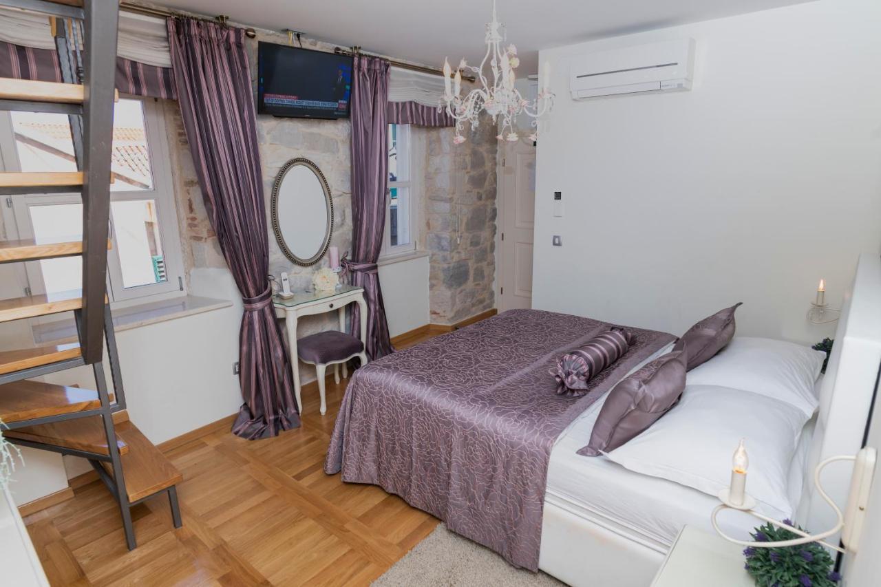 Gothic Palace Heritage Guest house